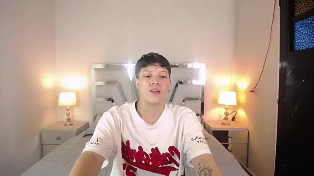 Asher addamss  online show from April 29, 2026, 8:48 pm