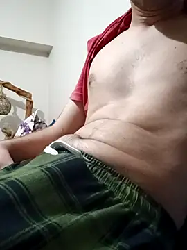 Snapshot of eren_2007 chatting on May 8, 2026, 10:24 pm eren 2007 online show from May 8, 2026, 10:24 pm