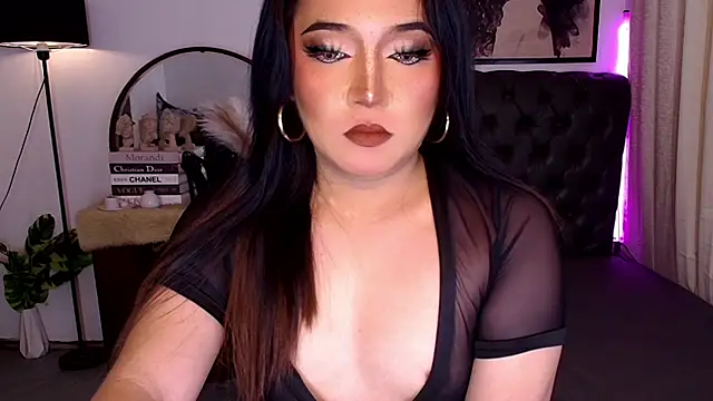 Snapshot of Sensual_Ekang chatting on July 22, 2026, 12:56 am Sensual Ekang online show from July 22, 2026, 12:56 am