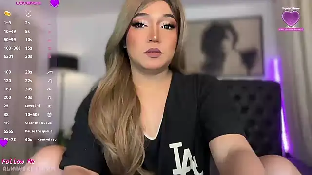 Snapshot of Sensual_Ekang chatting on June 28, 2026, 3:18 pm Sensual Ekang online show from June 28, 2026, 3:18 pm