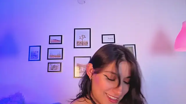 Kendaall sweet online show from July 11, 2026, 3:40 am