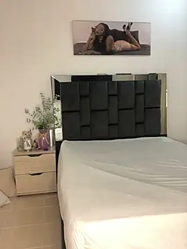 vicky rosex online show from July 8, 2026, 10:49 am