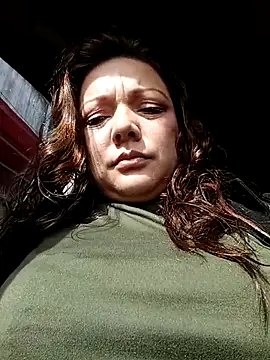 Snapshot of SAMANTHA--02 chatting on July 25, 2026, 1:50 pm SAMANTHA--02 online show from July 25, 2026, 1:50 pm