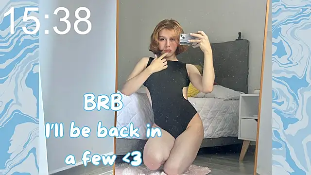 little bonniie online show from June 12, 2026, 7:44 pm