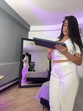 Laurent Milf online show from May 25, 2026, 5:55 pm