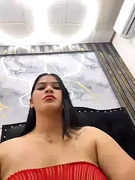 KarinaCortess online show from May 7, 2026, 4:32 pm