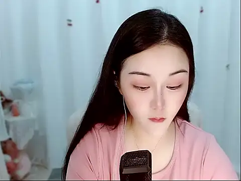 Amy-cnbaby online show from May 27, 2026, 1:57 am