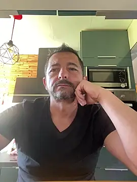 daddy3945 online show from May 21, 2026, 8:23 am