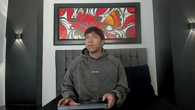 jhoan evanss online show from July 16, 2026, 2:08 am