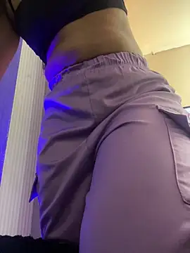 Dulcerouss   online show from June 1, 2026, 11:32 am