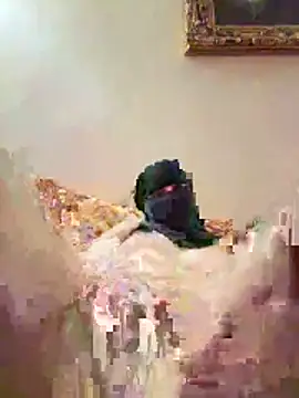 Snapshot of lamarabo chatting on June 1, 2026, 7:35 pm lamarabo online show from June 1, 2026, 7:35 pm