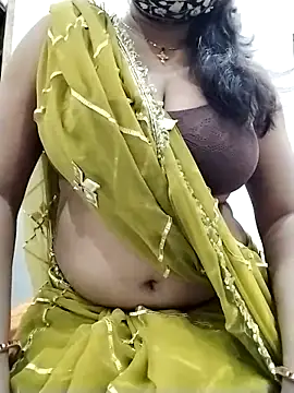 sexyy nidhii online show from May 7, 2026, 12:30 pm