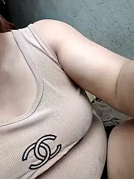 Banana-zz online show from July 30, 2026, 11:37 pm