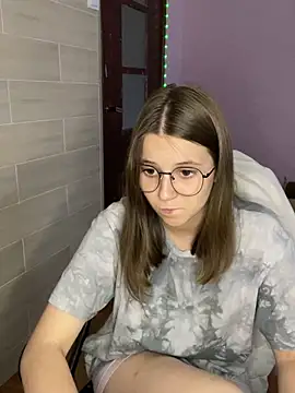 Blossom Emily online show from June 6, 2026, 4:01 pm