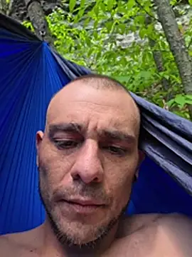 latinleo420 online show from May 19, 2026, 5:09 pm