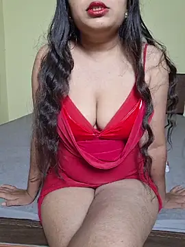 Snapshot of Hot-CouplesX chatting on June 3, 2026, 6:45 pm Hot-CouplesX online show from June 3, 2026, 6:45 pm
