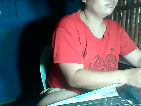 MommyKaye30 online show from May 28, 2026, 7:09 pm