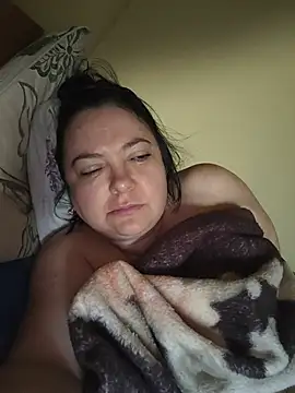 EmmaEmmy40 online show from July 29, 2026, 3:17 am