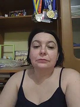EmmaEmmy40 online show from July 1, 2026, 6:30 pm