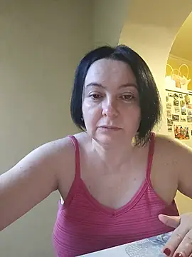 EmmaEmmy40 online show from July 18, 2026, 5:54 pm