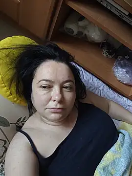 EmmaEmmy40 online show from July 5, 2026, 3:55 am