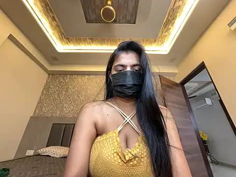 Miss Heer online show from June 6, 2026, 3:56 am