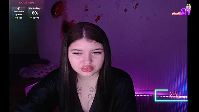 Blackangels online show from May 16, 2026, 8:52 pm
