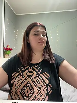 AureTease online show from June 17, 2026, 6:40 pm