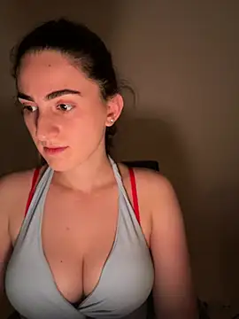 OliviaBaby- online show from May 29, 2026, 7:31 pm