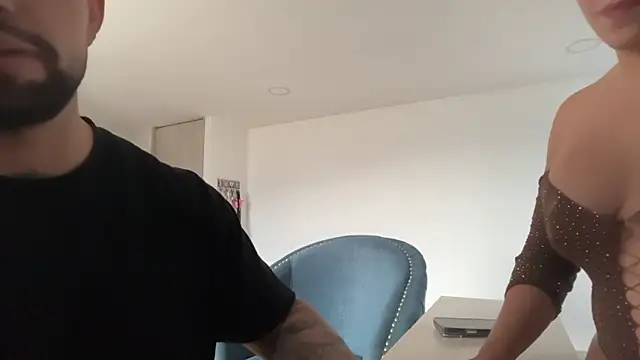 exclusivecouple69 online show from June 5, 2026, 8:47 pm