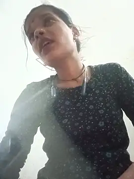 Student garl 1 online show from June 1, 2026, 5:01 pm