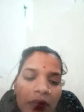 Student garl 1 online show from May 9, 2026, 6:06 am