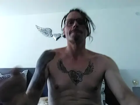 Tattooangel4172 online show from May 25, 2026, 10:03 am