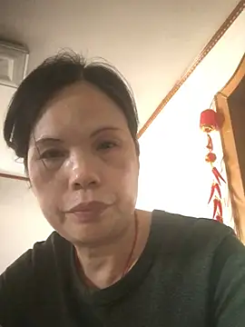 nidejiejie online show from June 28, 2026, 3:24 am
