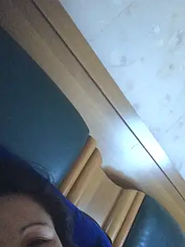 nidejiejie online show from July 2, 2026, 1:17 am