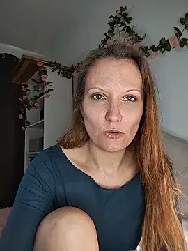 Candy Cougar online show from June 7, 2026, 7:02 am