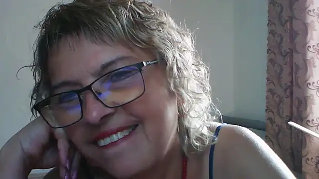 Snapshot of ElizabethGorden chatting on June 30, 2026, 5:40 am ElizabethGorden online show from June 30, 2026, 5:40 am