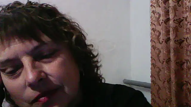 Snapshot of ElizabethGorden chatting on May 30, 2026, 6:35 pm ElizabethGorden online show from May 30, 2026, 6:35 pm