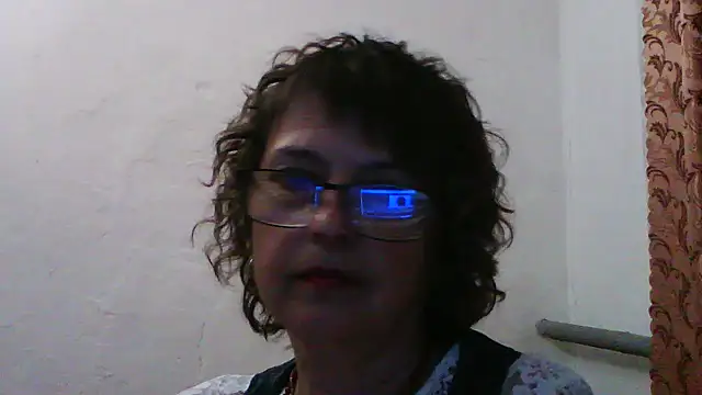 Snapshot of ElizabethGorden chatting on June 2, 2026, 5:35 pm ElizabethGorden online show from June 2, 2026, 5:35 pm