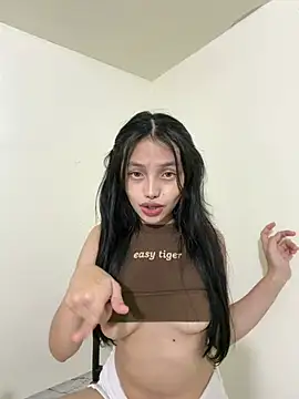 Snapshot of Tattiana12 chatting on June 5, 2026, 2:34 pm Tattiana12 online show from June 5, 2026, 2:34 pm