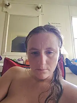 Queenle91 online show from July 2, 2026, 6:47 pm