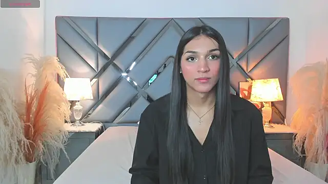 MadisonHerrera online show from May 28, 2026, 4:57 pm