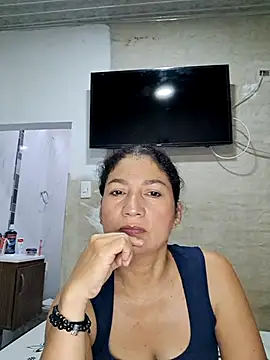 Snapshot of Rosa1079 chatting on May 19, 2026, 12:12 pm Rosa1079 online show from May 19, 2026, 12:12 pm