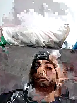 CakedRafa online show from May 5, 2026, 6:16 am