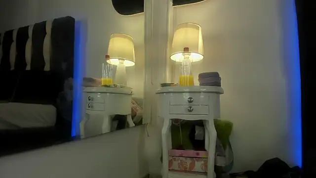 valery-hott-gb online show from June 11, 2026, 12:32 am
