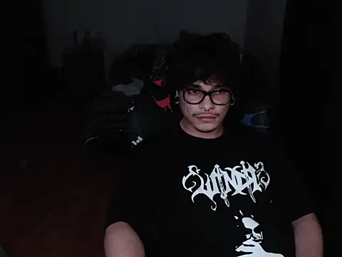 Snapshot of lilgothboy chatting on July 22, 2026, 6:48 am lilgothboy online show from July 22, 2026, 6:48 am