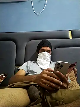 Snapshot of harrydhillon12 chatting on June 28, 2026, 5:36 am harrydhillon12 online show from June 28, 2026, 5:36 am