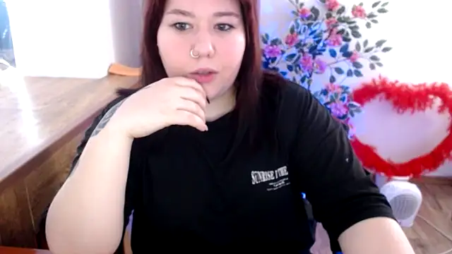 KarolinasHot online show from May 26, 2026, 10:35 am