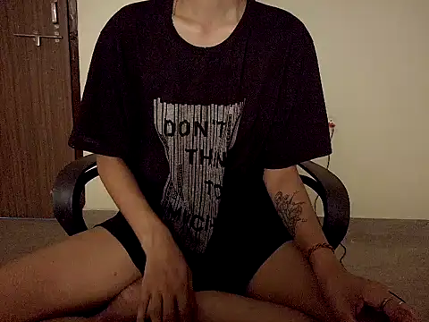 Snapshot of Sexyrossy7 chatting on June 14, 2026, 8:21 pm Sexyrossy7 online show from June 14, 2026, 8:21 pm