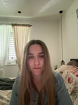 Snapshot of LillyStarr chatting on May 22, 2026, 3:43 pm LillyStarr online show from May 22, 2026, 3:43 pm